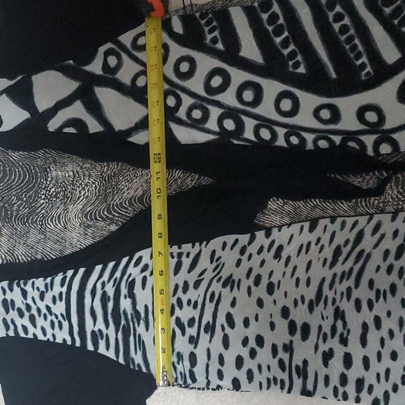 Carol Turner BLACK AND WHITE LONG KIMONO SIZE M(8-10) - Picture 11 of 12